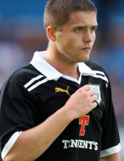 Daniel  Devine