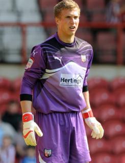 Simon Moore No team Football Club