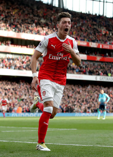Mesut Ozil Mesut Ozil