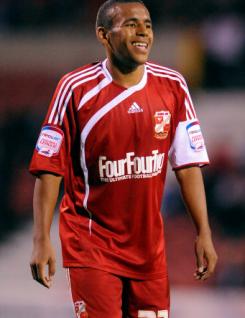 Nathan Thompson Nathan Thompson