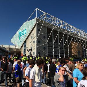 Leeds takeover collapses, say fans trust