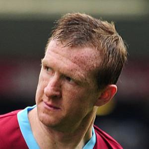 Wigan sign Steven Caldwell