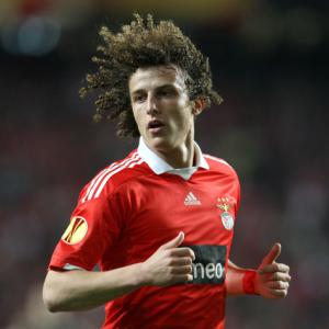 Transfer News: Chelsea close in on David Luiz; Arsenal target Samba