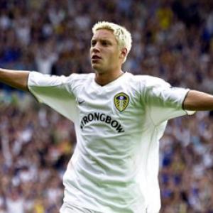 Leeds looking to swoop for former favourite sons Alan Smith and Jonathan Woodgate