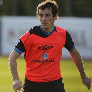 Baines driven by England battle