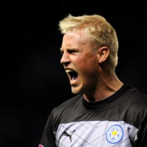 Real Madrid eye Foxes stopper Schmeichel