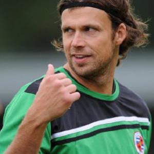 Taylor completes Reading switch