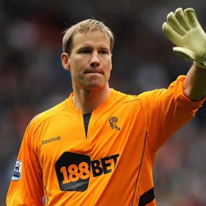 Jaaskelainen agrees West Ham move