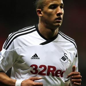 Sinclair set for Swansea exit as Manchester city bid is accepted
