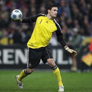 Hugo Lloris move to Spurs is off