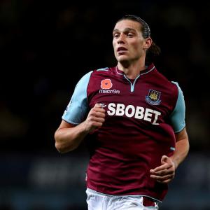 Carroll set for West Ham medical