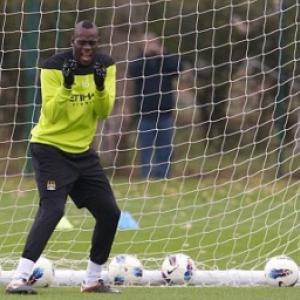 Mario Balotelli escapes house fire and Lewis Moody retires