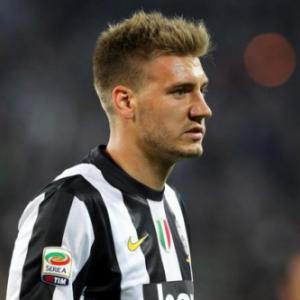 Nicklas Bendtner set for Arsenal return