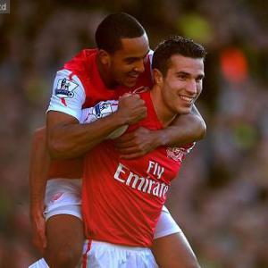 Walcott on verge of Liverpool switch