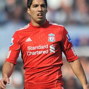 Suarez reopens racism row