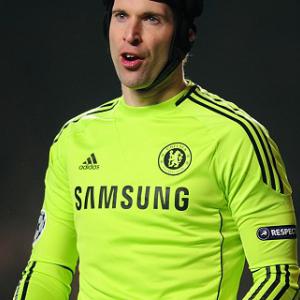 Chelsea deflated by title loss - Cech