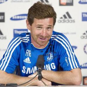 Chelsea want long Villas-Boas stay