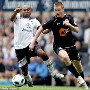 LEO'S LONDON: Wilson Palacios giving Spurs a problem