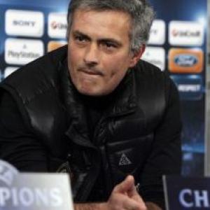 Mourinho's Premier League medal lands lucky Chelsea fan 16,800 at auction
