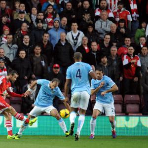 Osvaldo effort earns point
