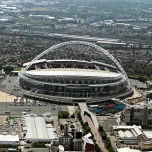 Capital One Cup Final - Bradford V Swansea at Wembley Stadium : LIVE