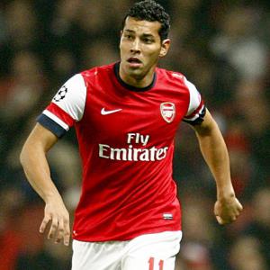 Santos joins Gremio