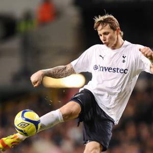 Pavlyuchenko completes transfer to Lokomotiv Moscow