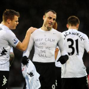 Jol blasts stupid Berbatov for shirt gesture
