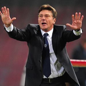 Mazzarri handed Inter job
