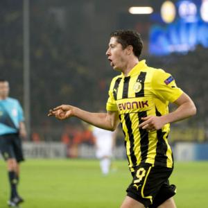 Top 10 Sensational Transfers This January: 5 - Manchester United Land Robert Lewandowski