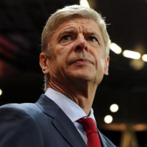 Arsene Wenger hoping Theo Walcott buys his English dream