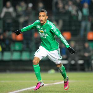 Chelsea line up Ligue 1 forward Peirre-Emerick Aubameyang