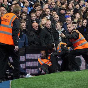Chelsea investigate after steward hurt
