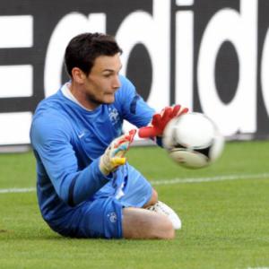 Spurs to Beat Arsenal to French Keeper Lloris in 15m deal
