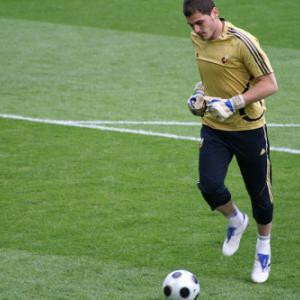 Casillas ready for record-equalling Wembley return