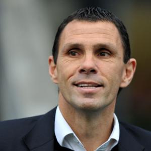 Gus Poyet shows his desire for the Chelsea job