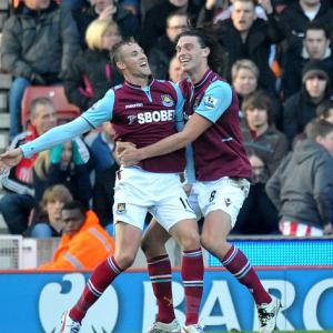 Collison clinches Hammers victory