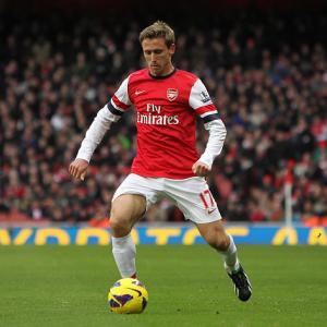 Monreal and Gervinho fire Gunners to win