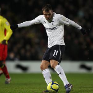 Van der Vaart hits Spurs winner