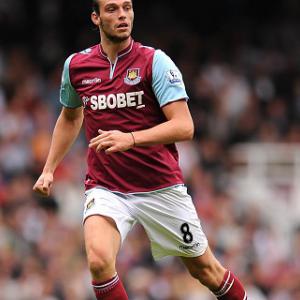 West Ham keen on Carroll stay