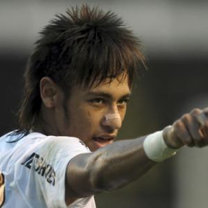 Chelsea and Man City set to be snubbed by Neymar