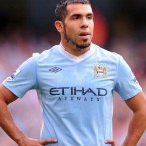 Players' union backs Tevez in City row