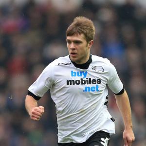 Magennis called up to replace Ward