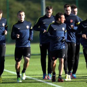 Wenger reveals Arsenal team struggling with injuries