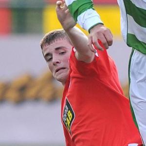 Swans close to Donnelly move