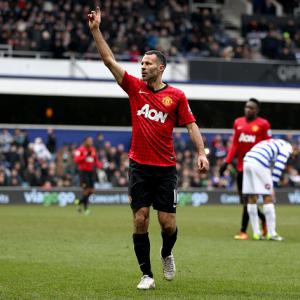 Rafael hails marvellous Giggs