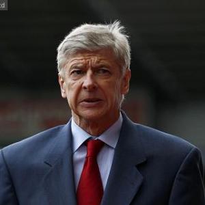 Wenger: No choice over Van Persie sale