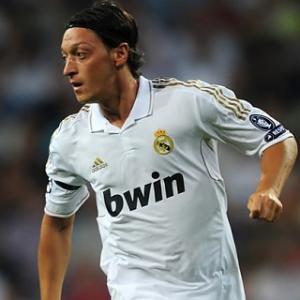 Top 10 Midfielders of 2012: 5 - Mesut Ozil