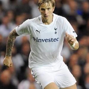 Lokomotiv sign Pavlyuchenko from Tottenham
