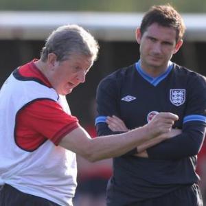 Frank Lampard defends Roy Hodgson amid Rio Ferdinand fallout